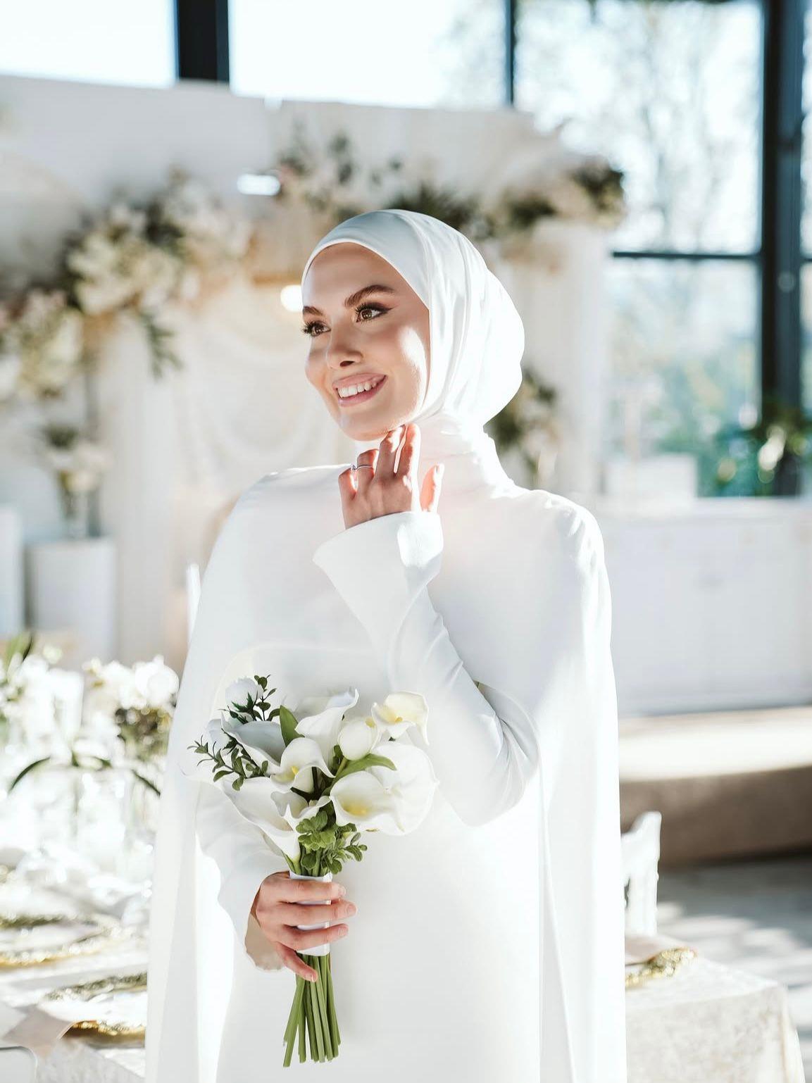 Emine Nur Semiz Özel Tasarım Söz Elbisesi