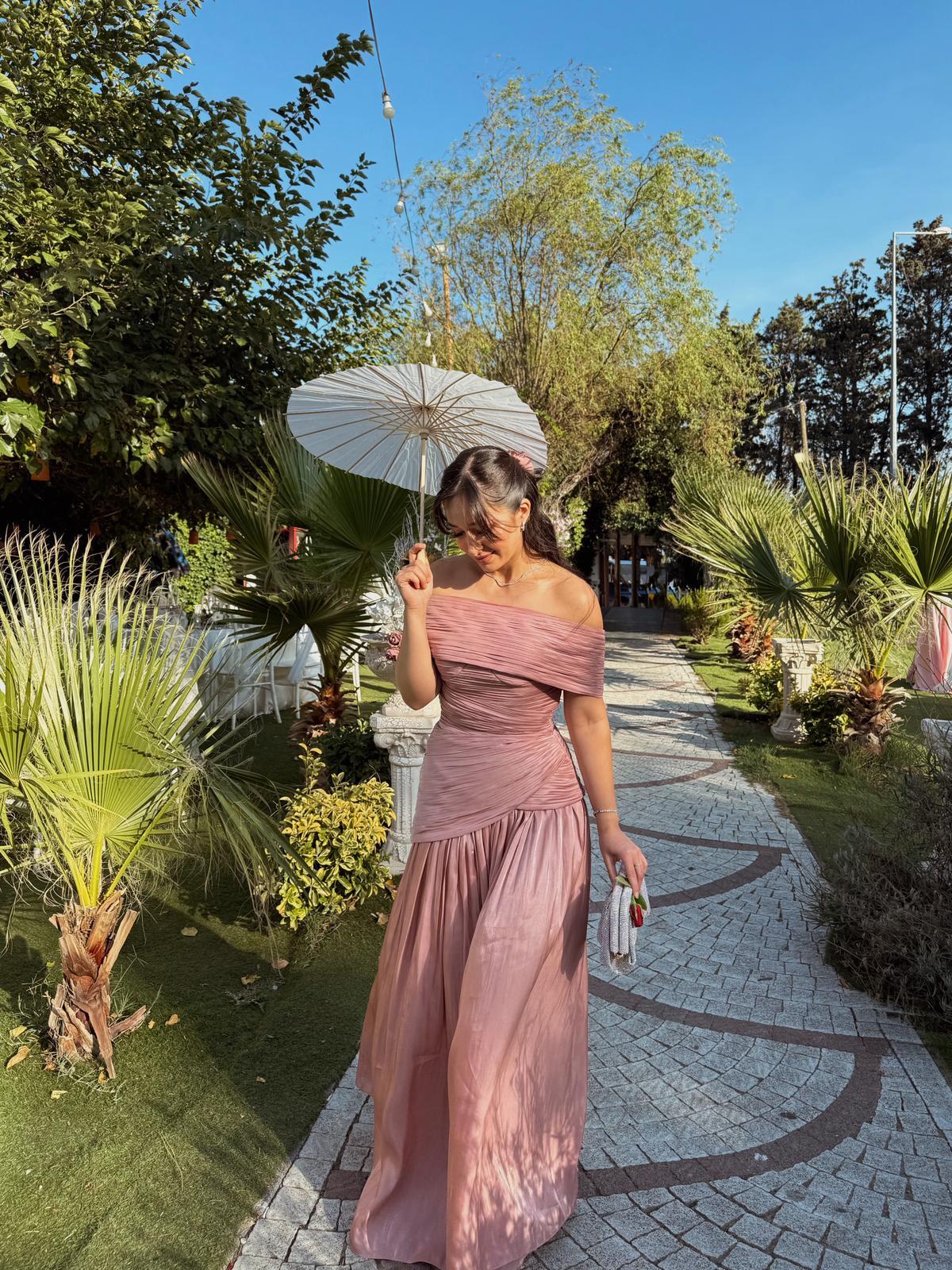 Hatice Açıkgöz Özel Tasarım Elbise