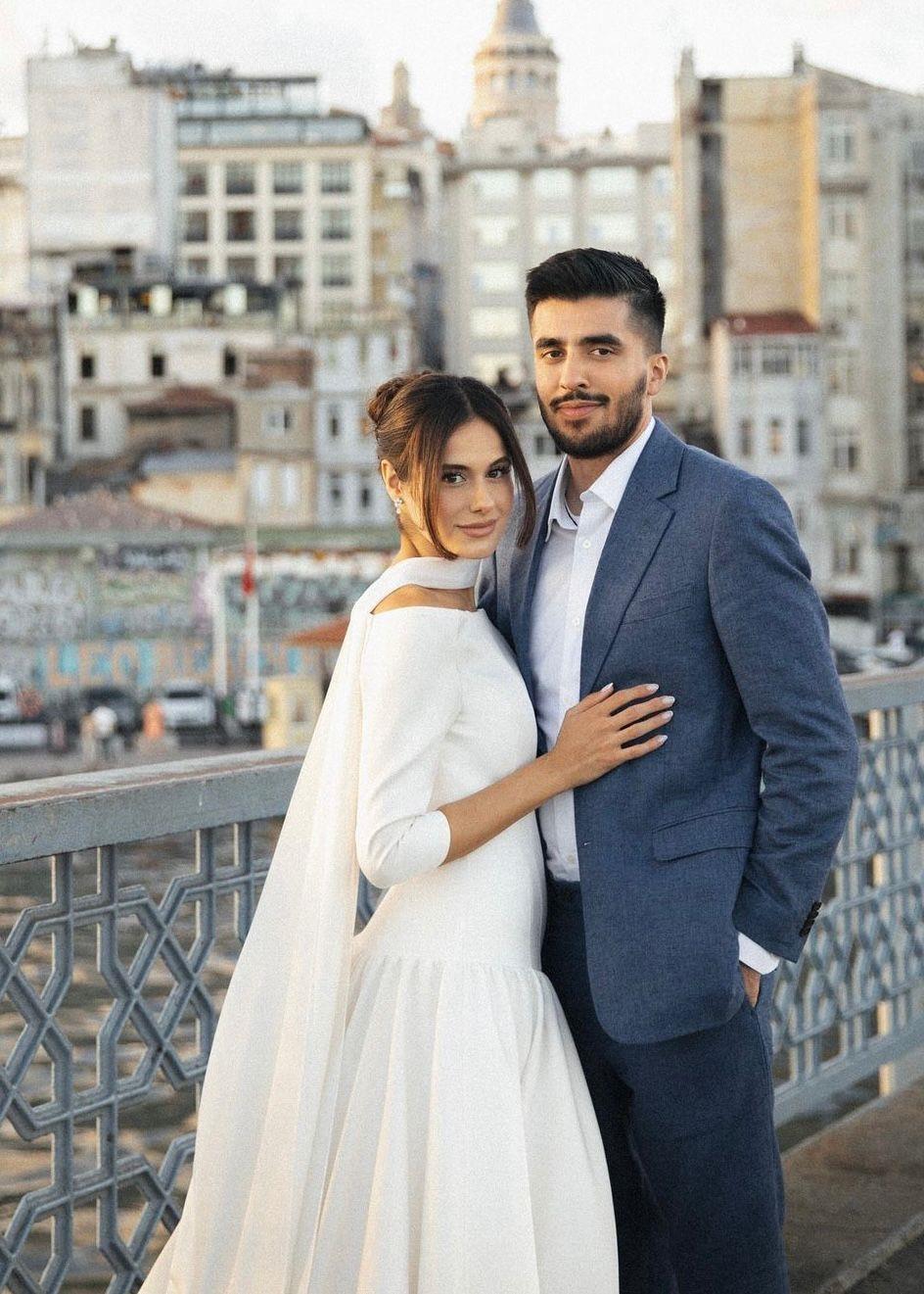 Yasamine Özel Tasarım İstanbul Gelinlik
