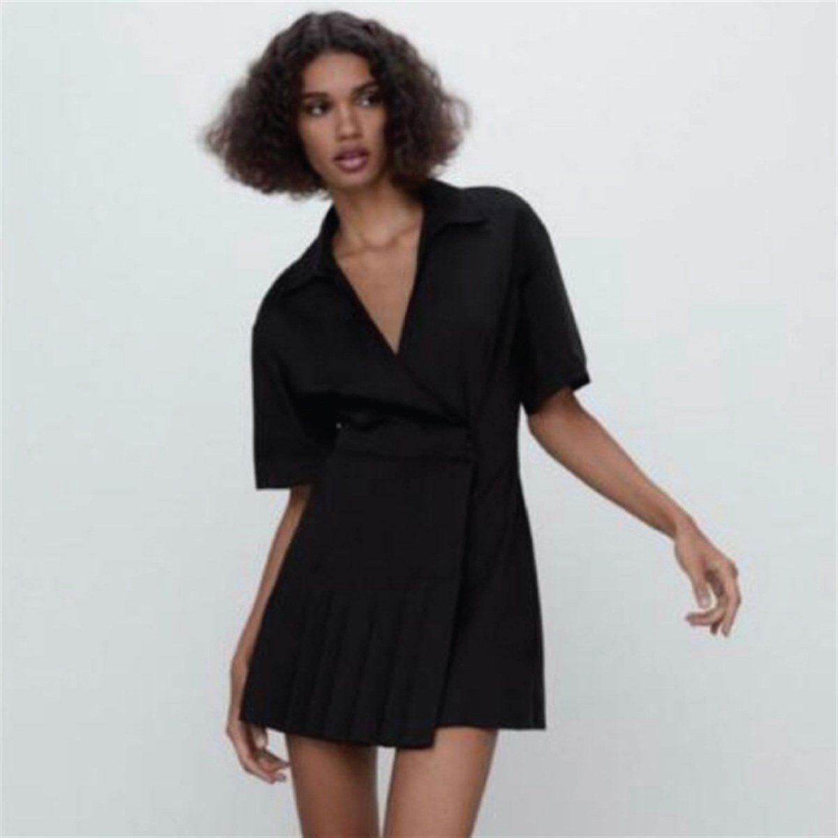 Atlas Kumaş Pile Etekli Tasarım Ceket Elbise