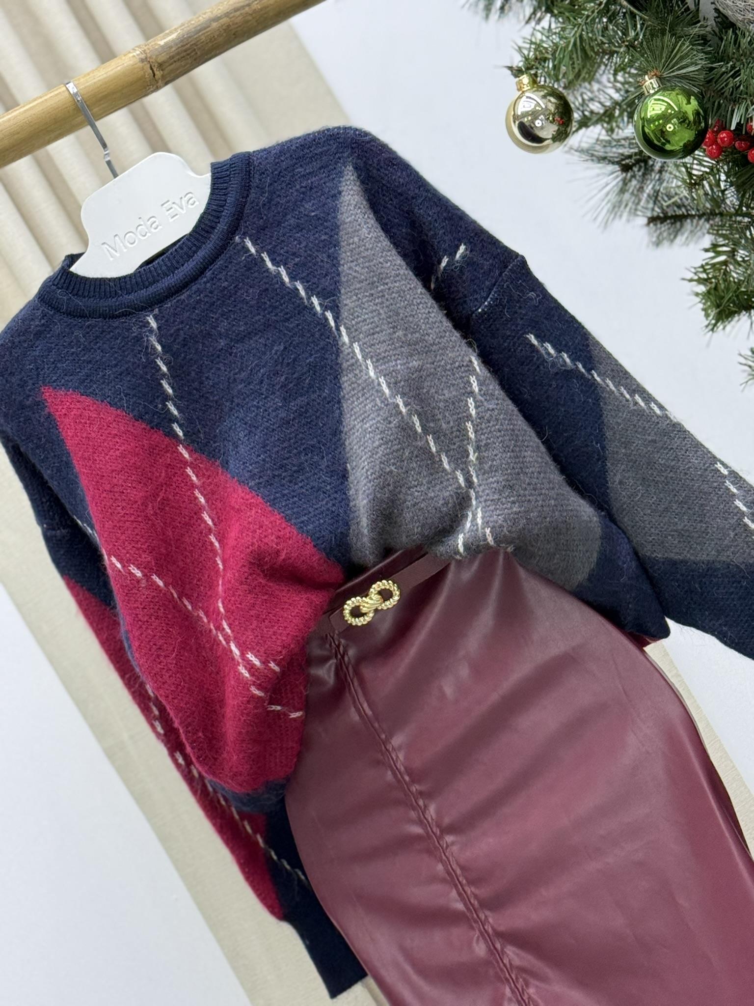 Baklava Desen Sakallı Triko Kazak Lacivert