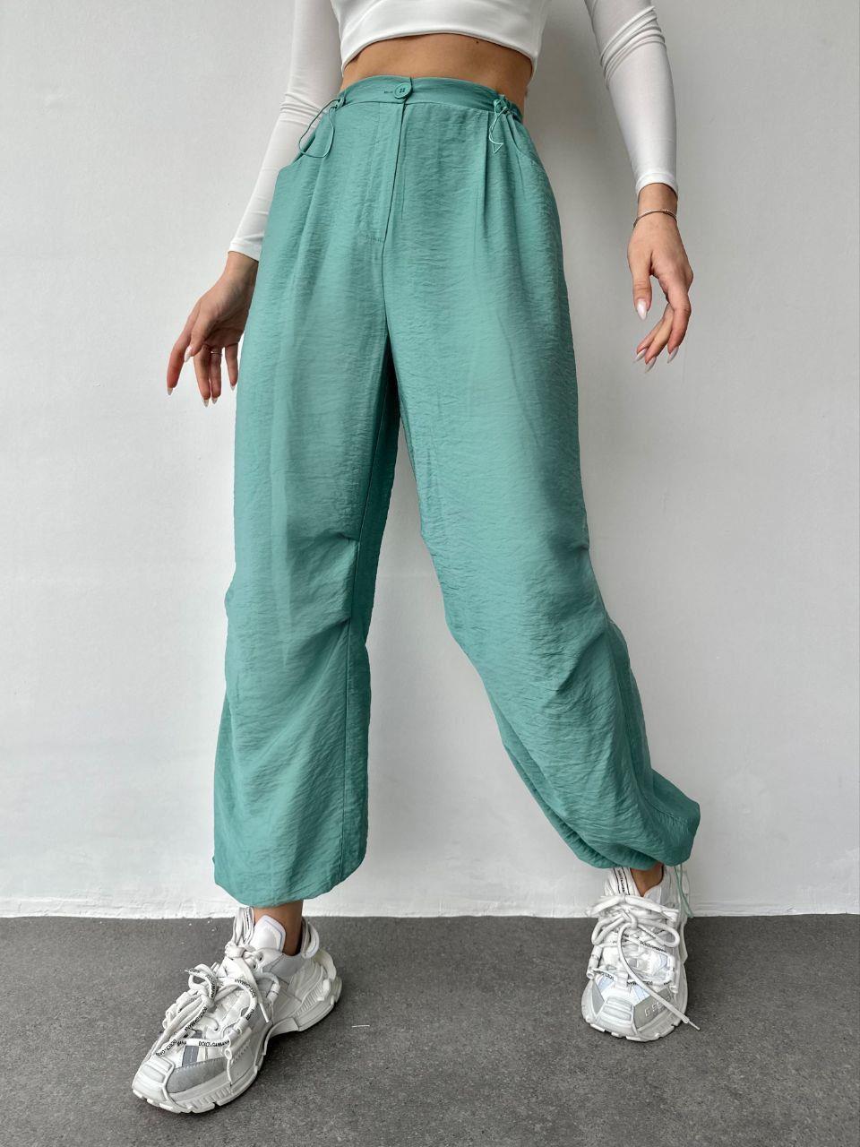 Bel ve Paça Büzgü Ayarlı Paraşüt Pantolon