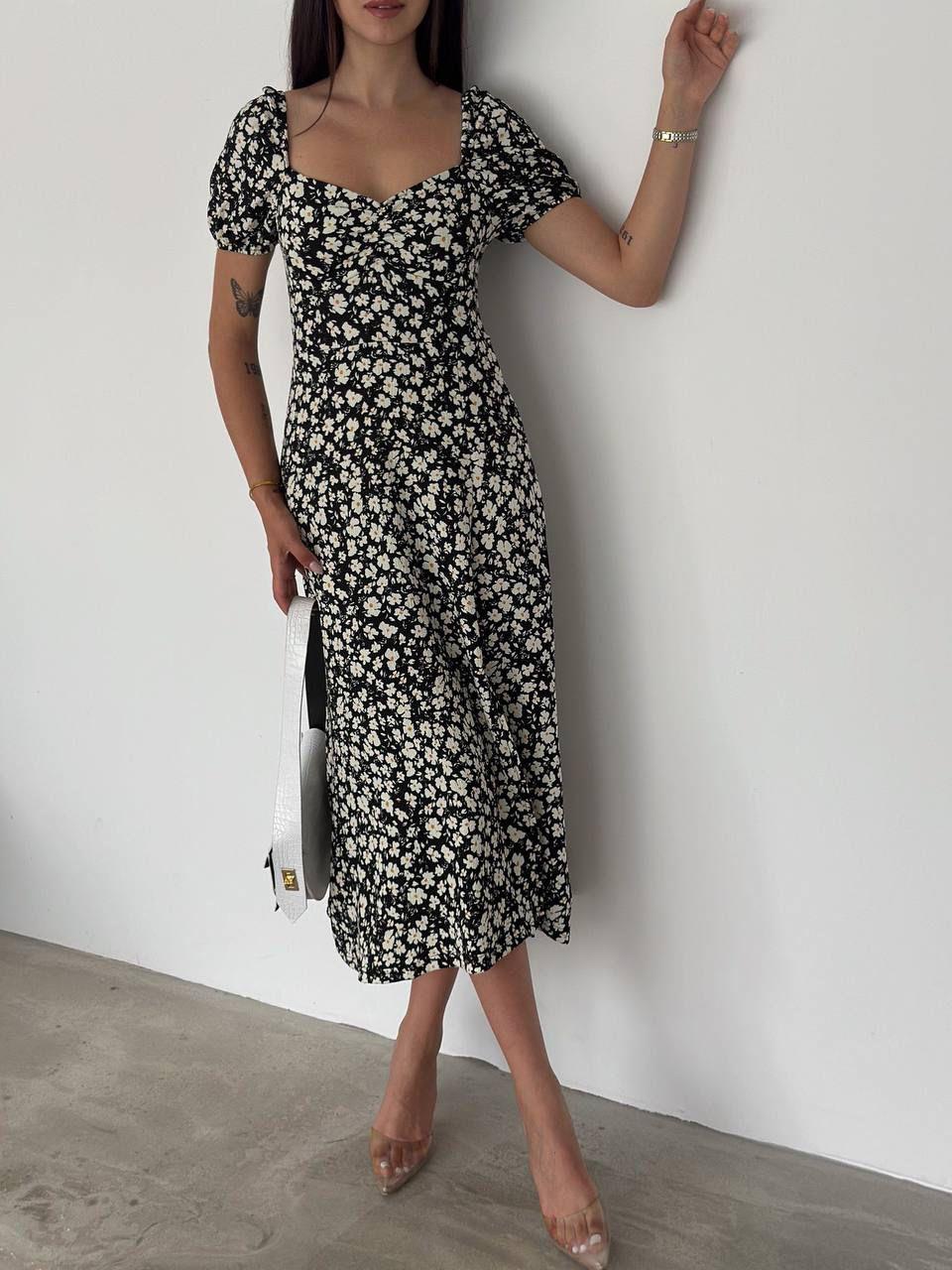 Bürümcük Kumaş Çiçek Desen Göğüs Büzgülü Sırt Gipeli Midi Boy Elbise