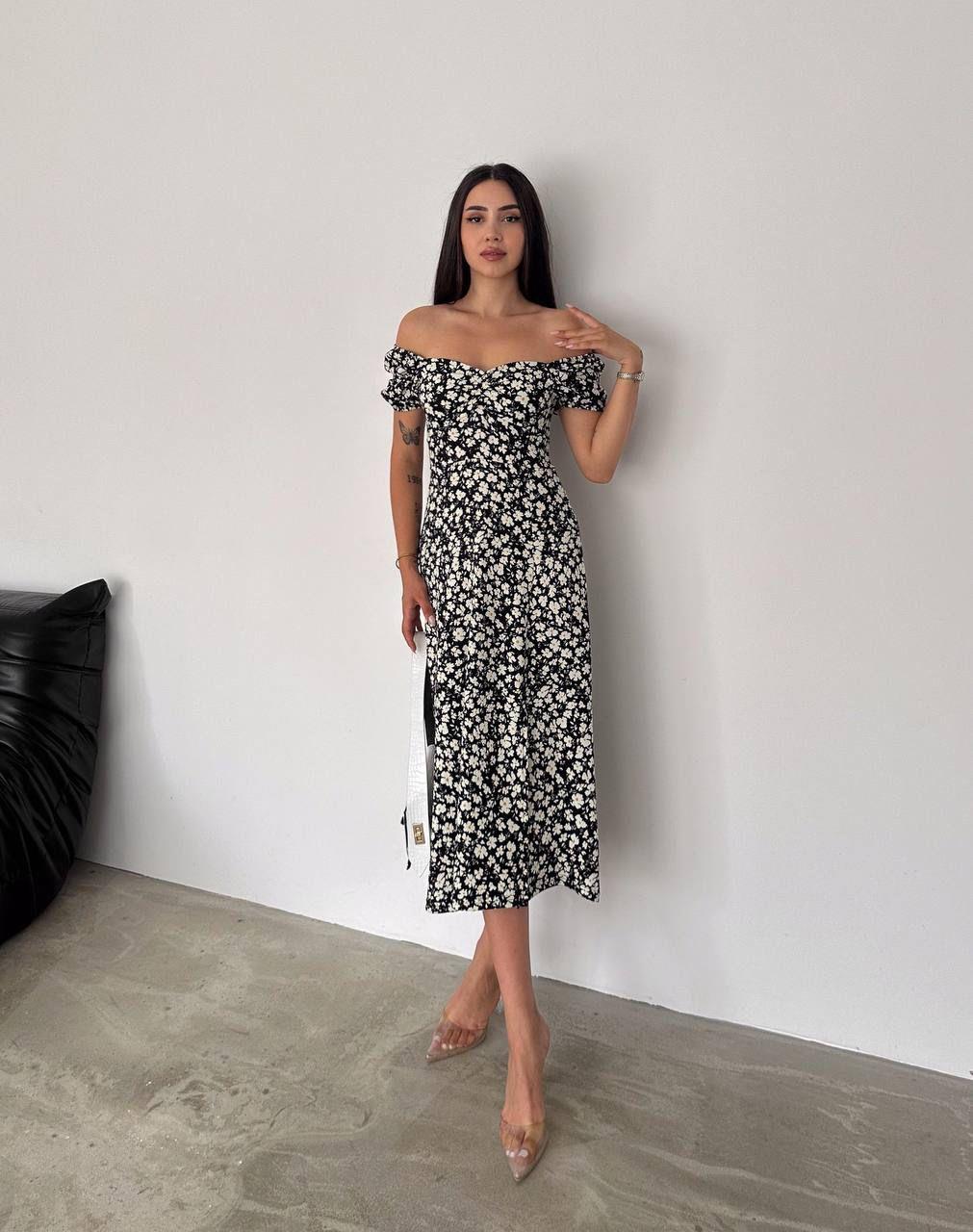 Bürümcük Kumaş Çiçek Desen Göğüs Büzgülü Sırt Gipeli Midi Boy Elbise