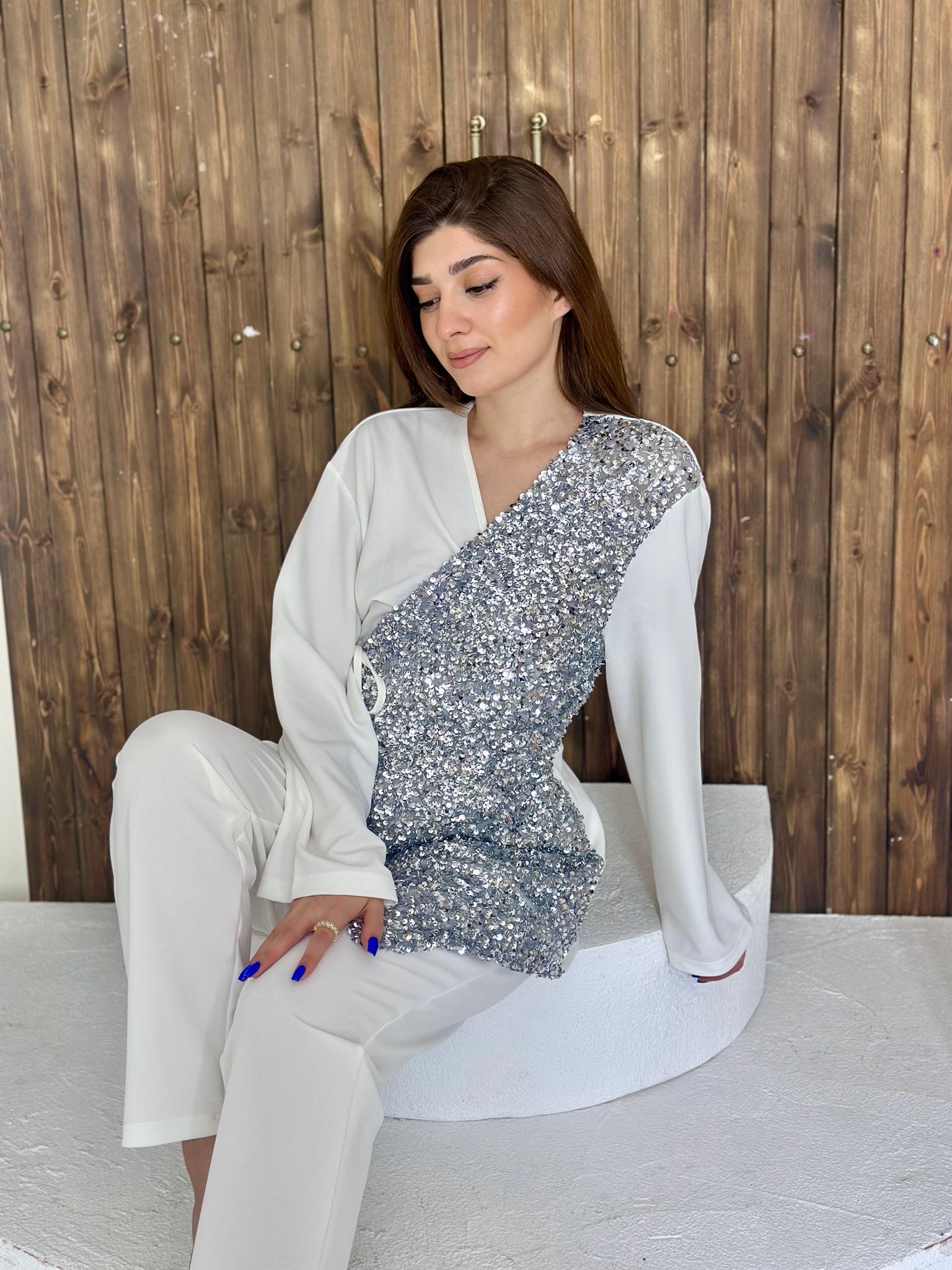 Crep Kumaş Payet Detaylı Kimano ve Rahat Pantolon İkili Takım Beyaz