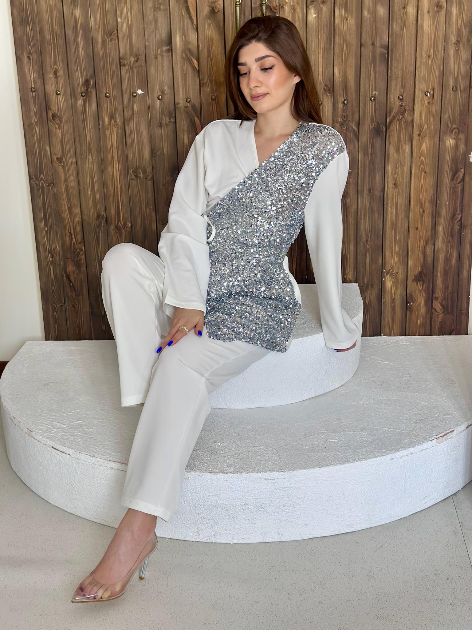 Crep Kumaş Payet Detaylı Kimano ve Rahat Pantolon İkili Takım Beyaz