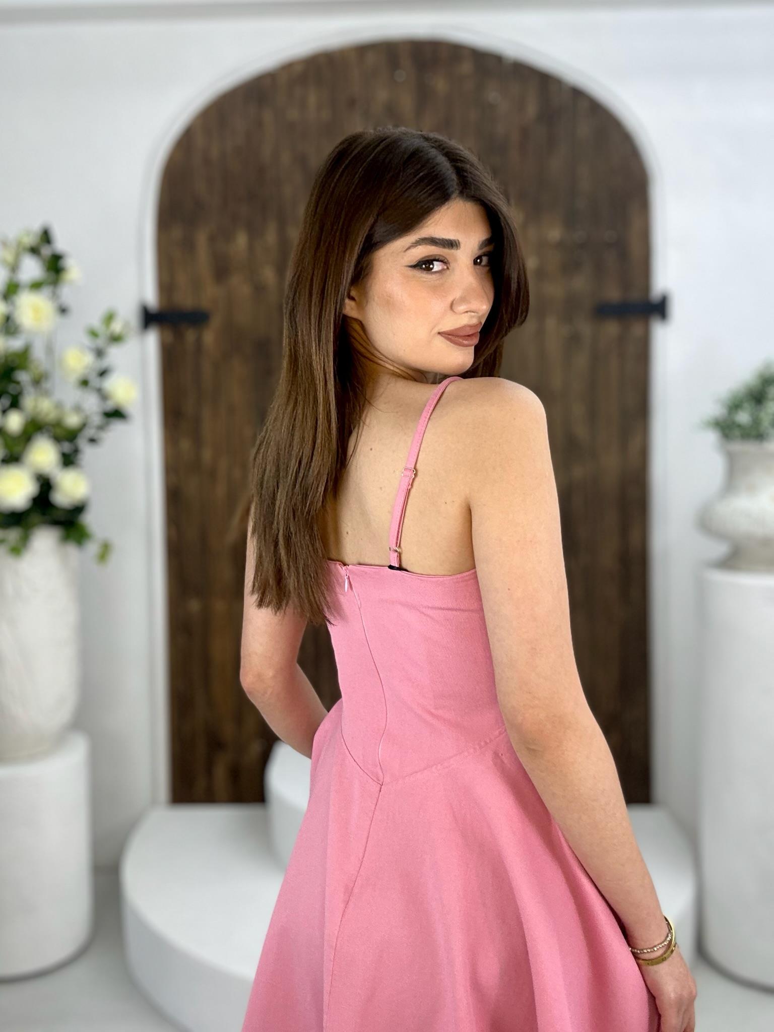 Gabardin Kumaş Kuşgözü Detay Kloş Mini Elbisemiz Pembe