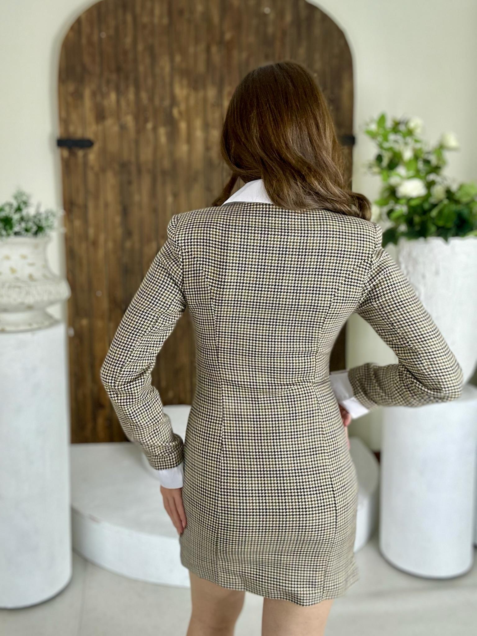 Gömlek Yaka Manşet Detay Asimetrik Düğmeli Ceket Elbise