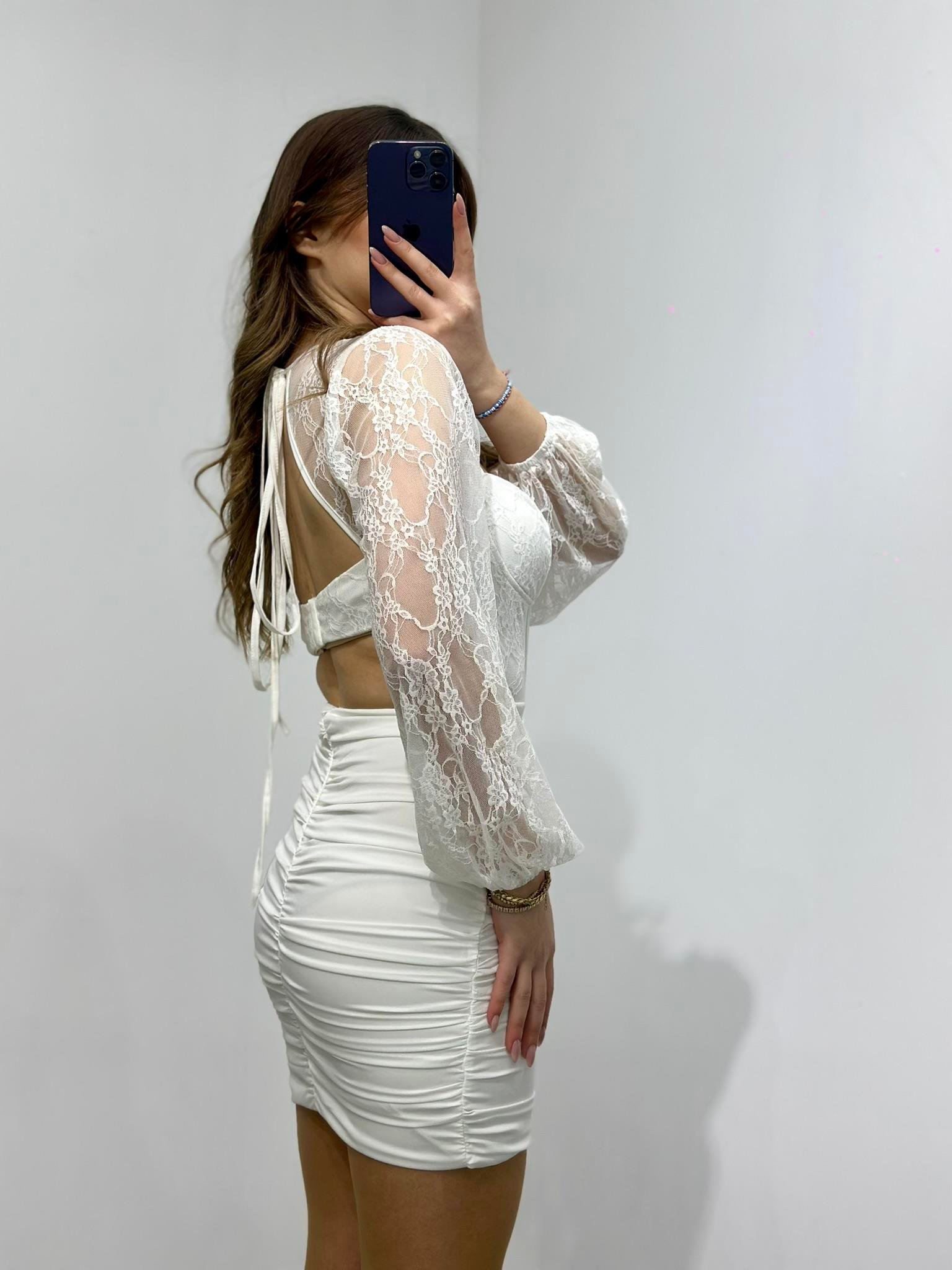 Güpür Detaylı Gloplu Drapeli Tasarım Elbise Beyaz