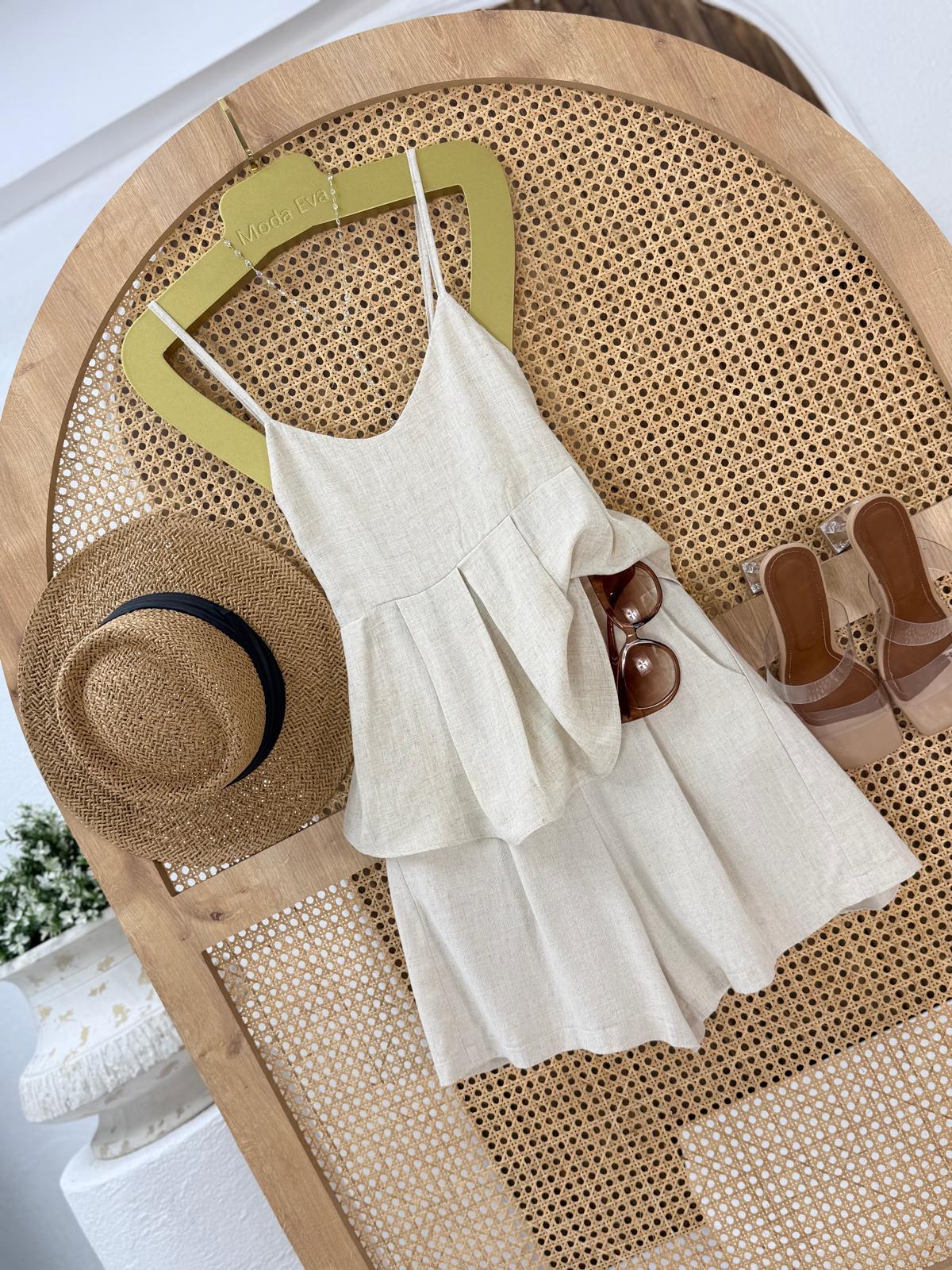 Ham Keten Kumaş Askılı Sırt Gipeli Rahat Kesim Bluz 