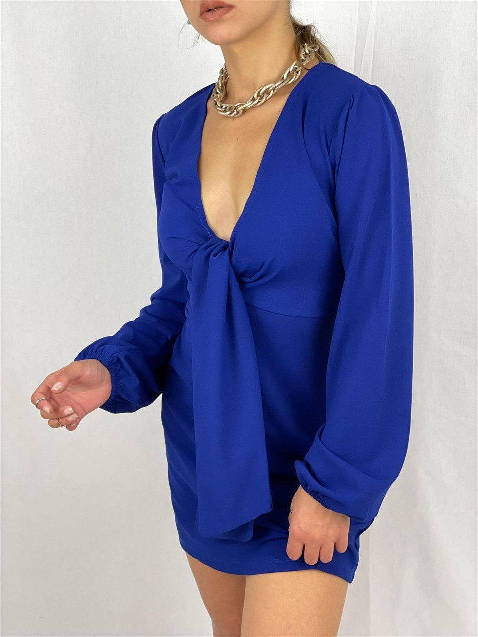 İthal Crep Dokuma Kumaş Bağlama Yaka Mini Elbise