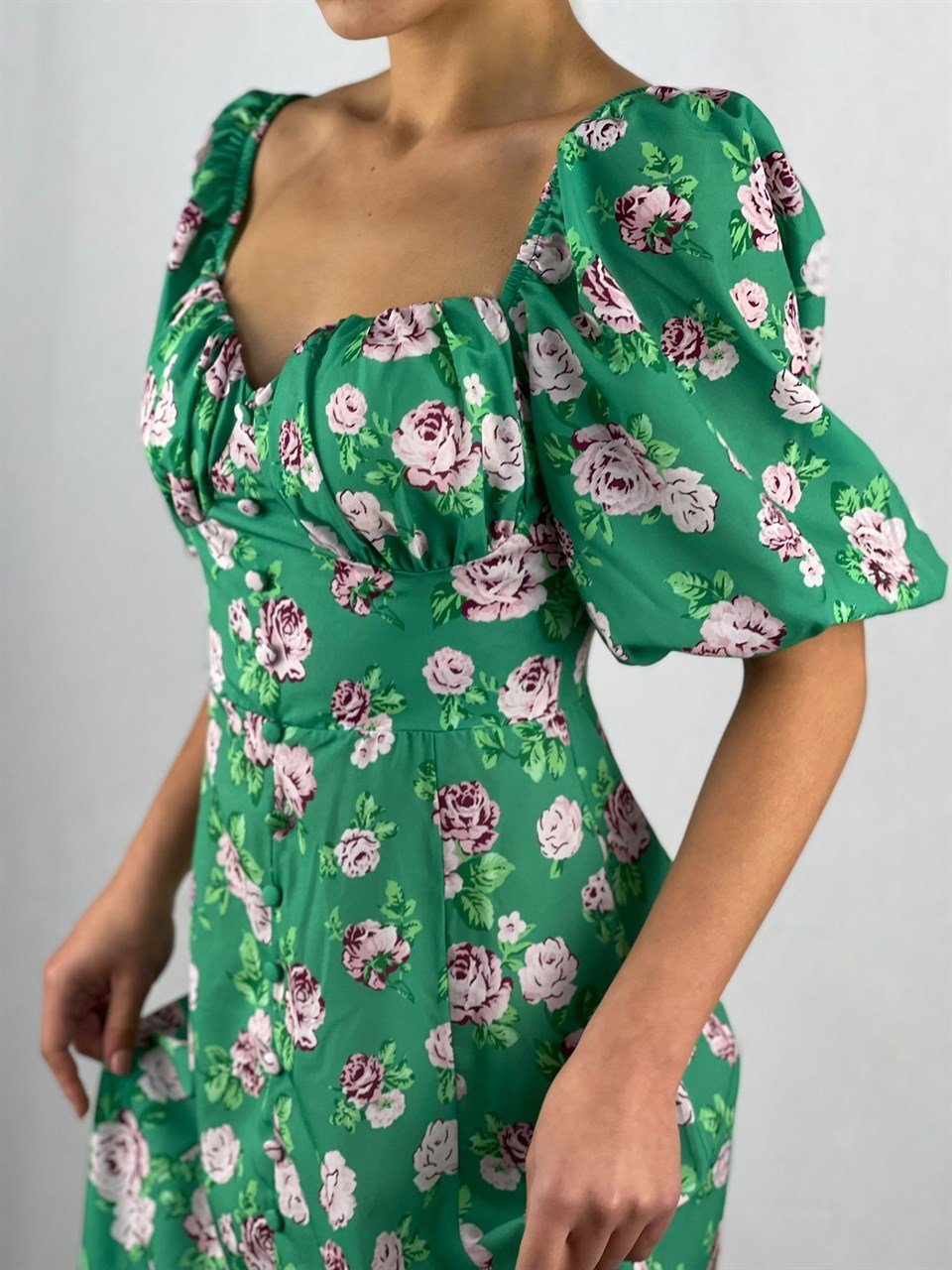 İthal Crep Kumaş Göğüs Büzgülü Elbise - Yeşil