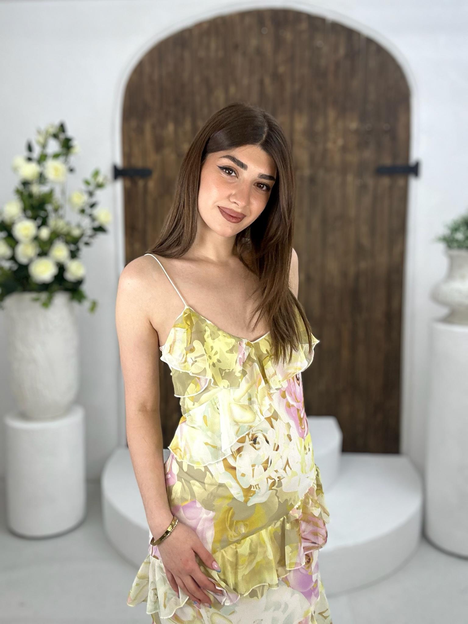 İthal Şifon Kumaş Volanlı Midi Boy Çiçek Desen Elbise Sarı