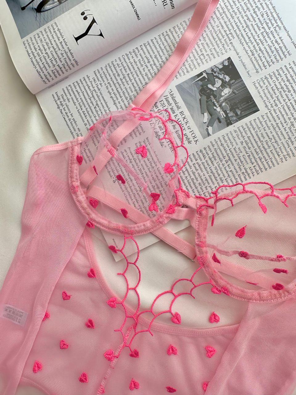 Kalp Nakışlı Balenli Tül Bodysuit Pudra