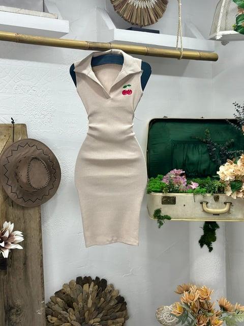 Kaşkorse Kumaş Kiraz Nakışlı Polo Yaka Elbise