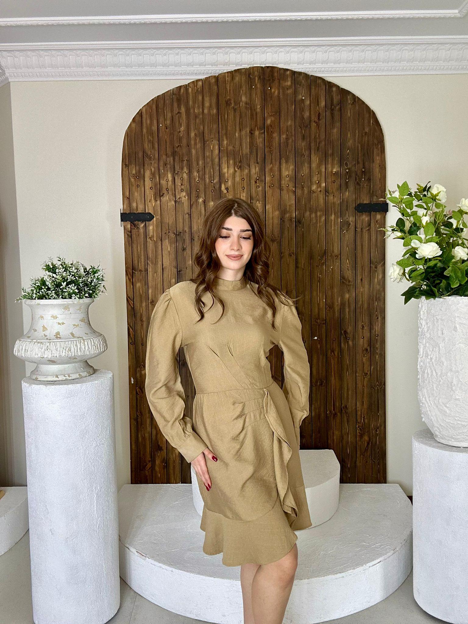 Keten Kumaş Volanlı Elbise