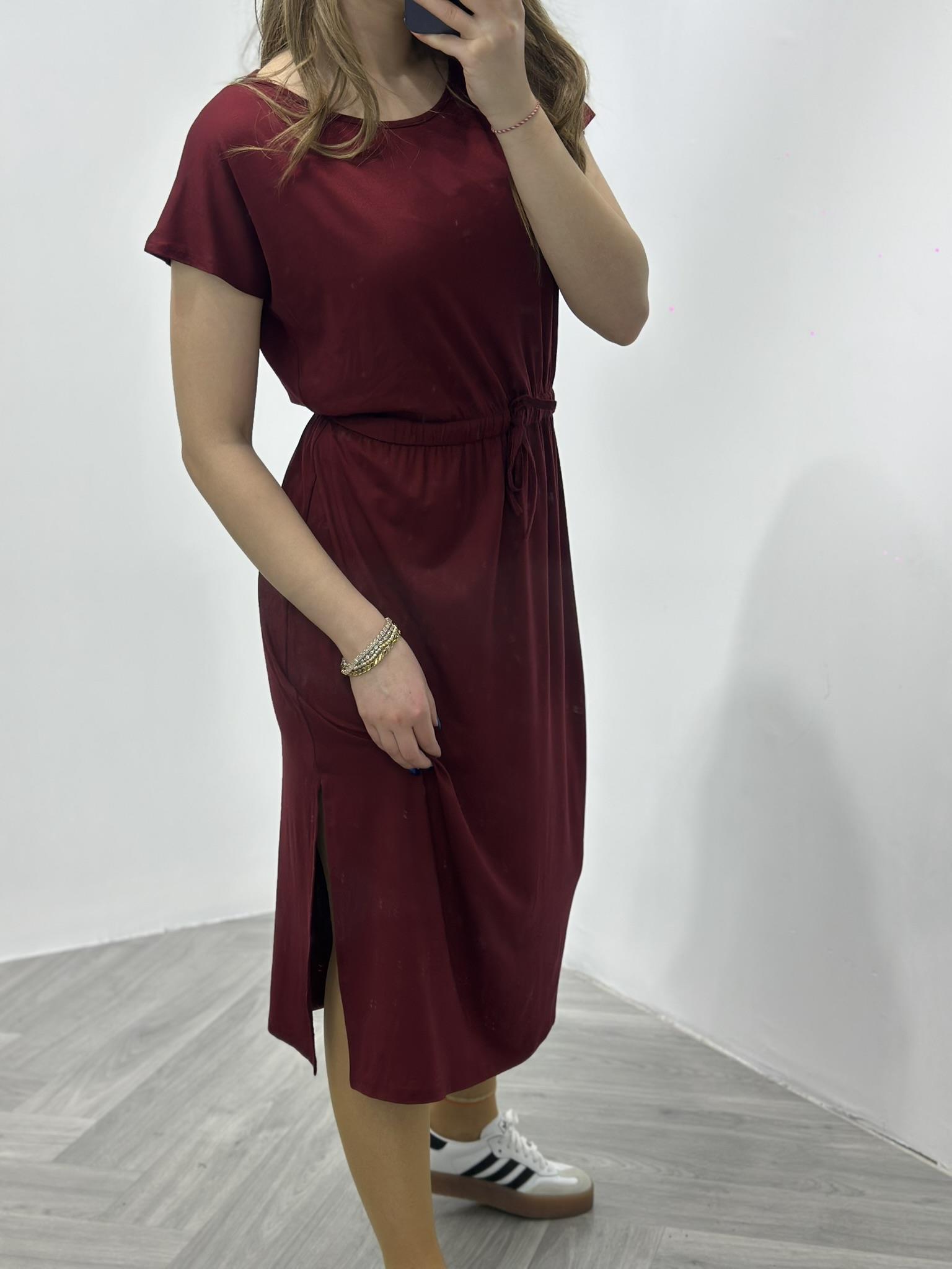 Kristal Pamuk Kumaş Bel Büzgülü Midi Boy Elbise Bordo