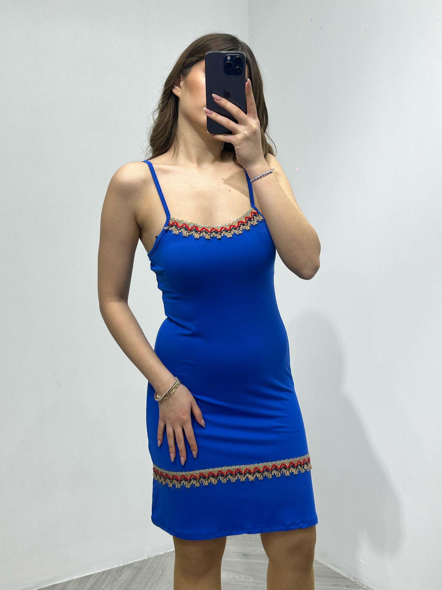 Kristal Pamuk Kumaş Rahat Kalıp Etnik Desen Detaylı Askılı Elbise Saks