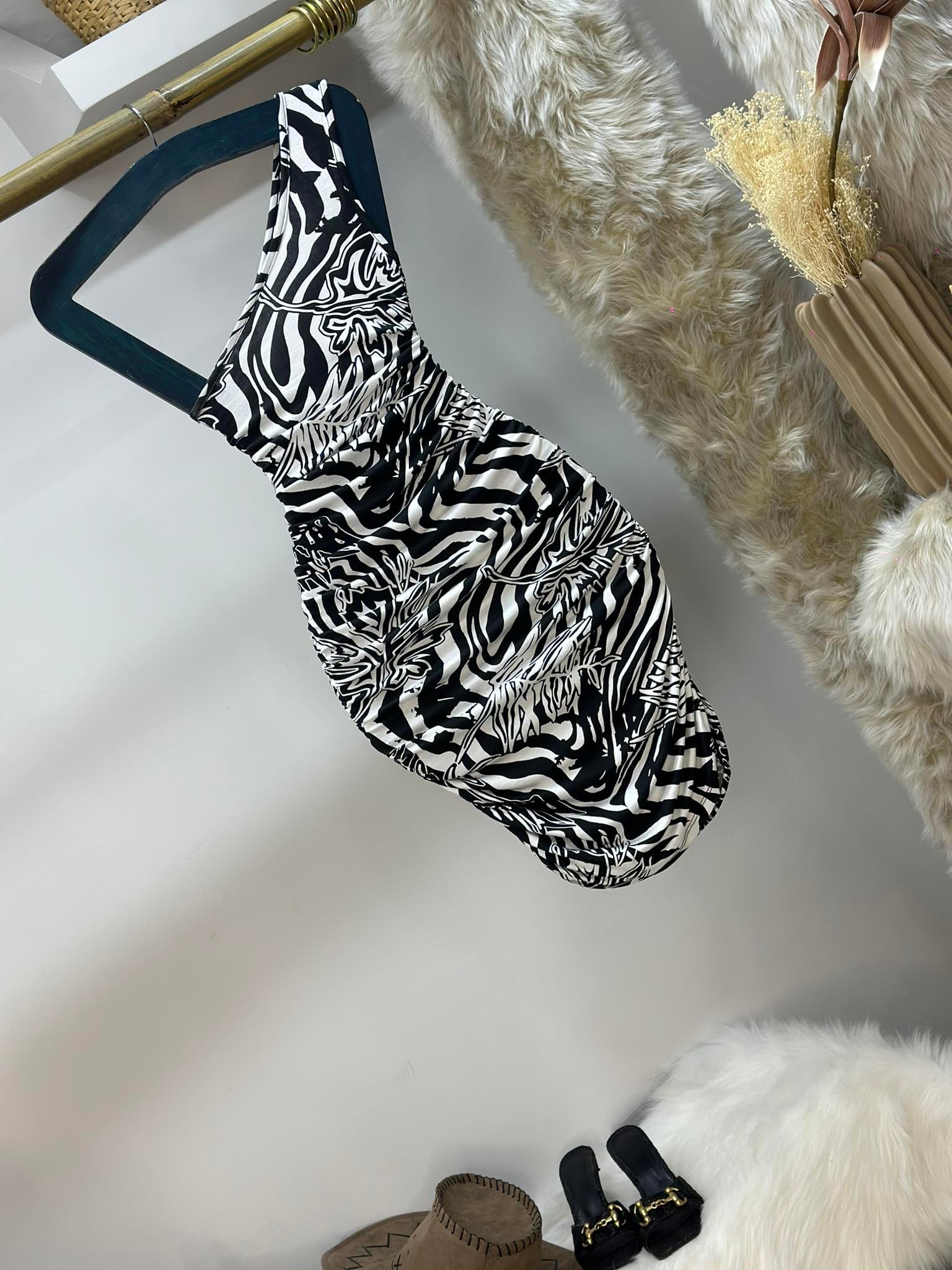 Kristal Pamuk Kumaş Zebra Desen Tek Kol Kalem Elbise 