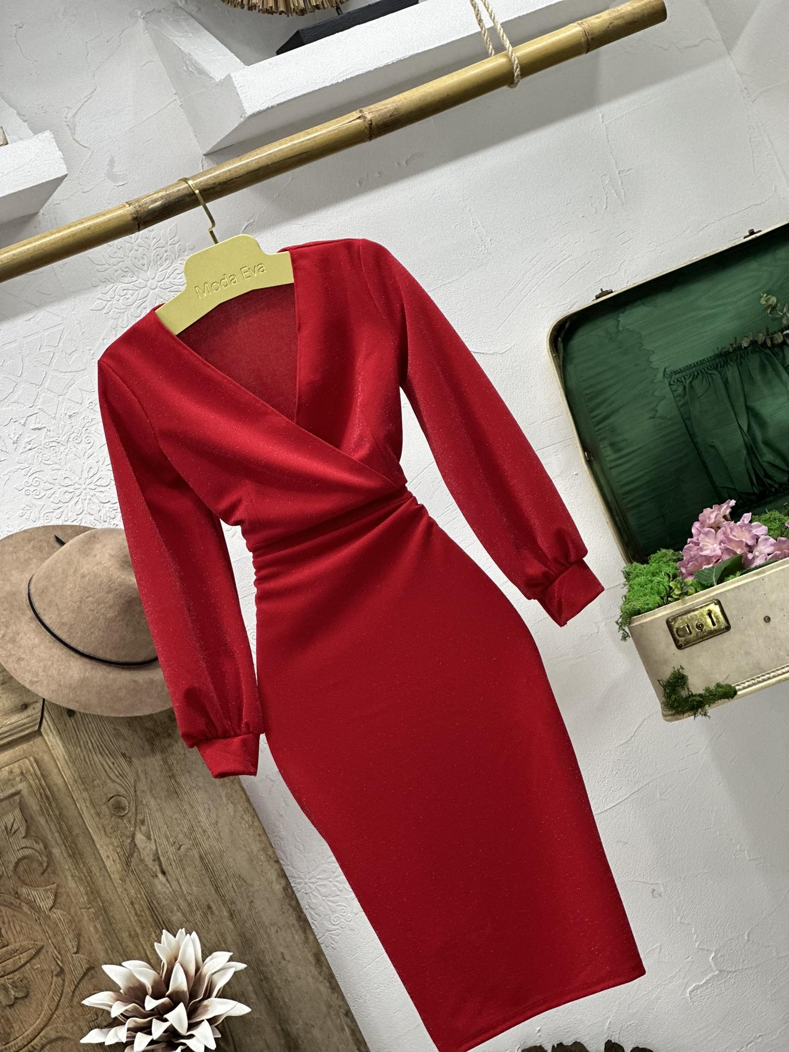 Likralı Simli Crep Dokuma Kumaş Kruvaze Yaka Manşet Kollu Kalem Kırmızı  Elbise