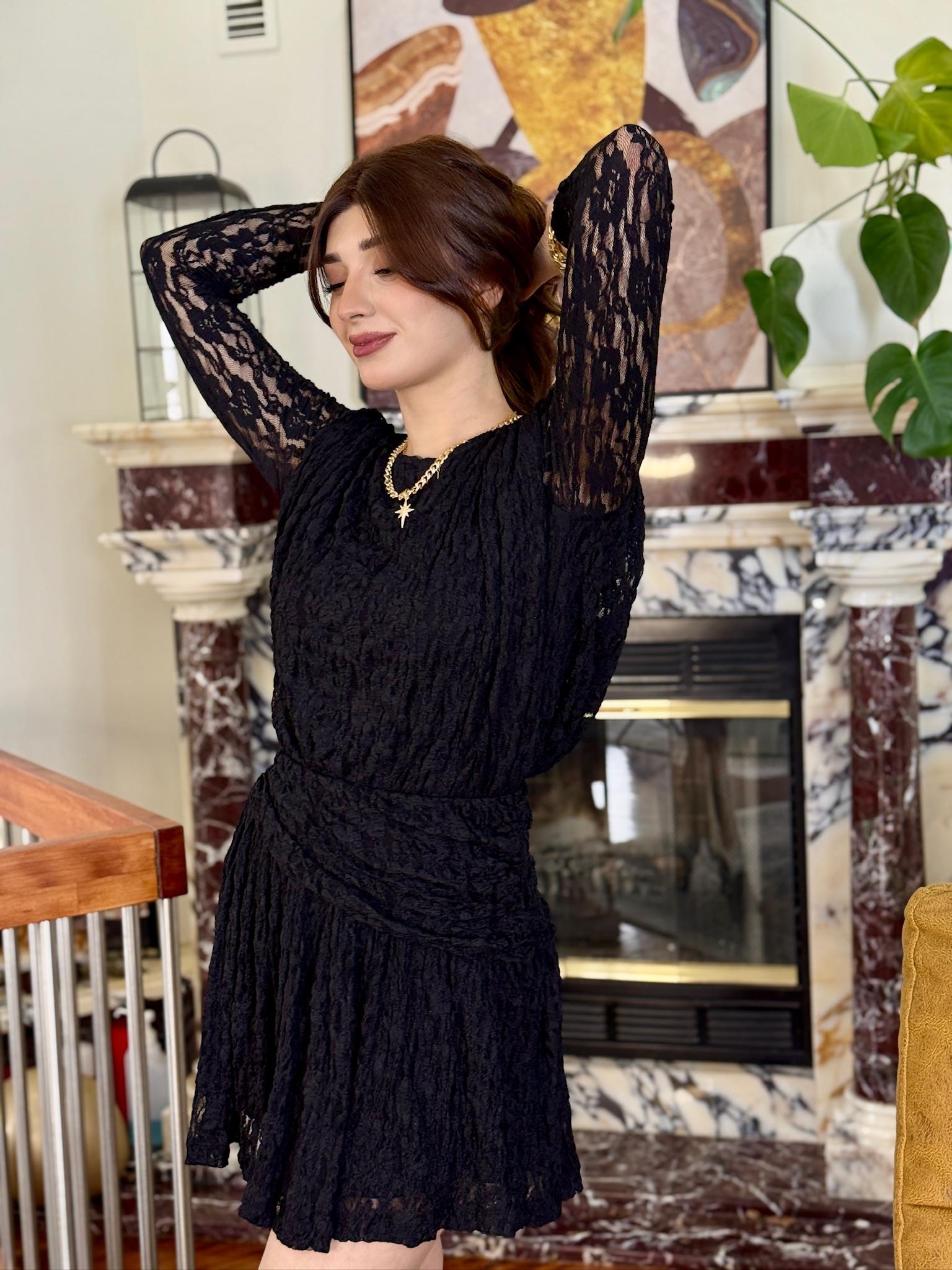 Likralı Tül Kumaş Drape Detaylı Kloş Elbise Siyah