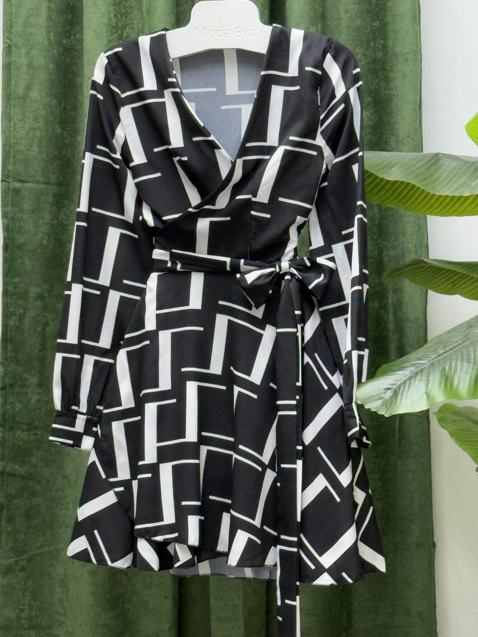 Moss Crep Kumaş Anvalop Elbise Siyah