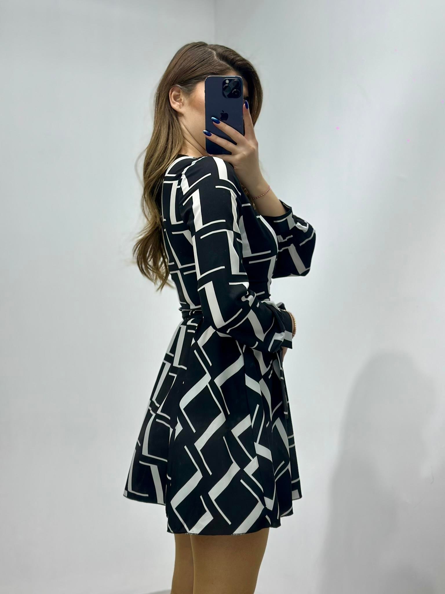 Moss Crep Kumaş Anvalop Elbise Siyah