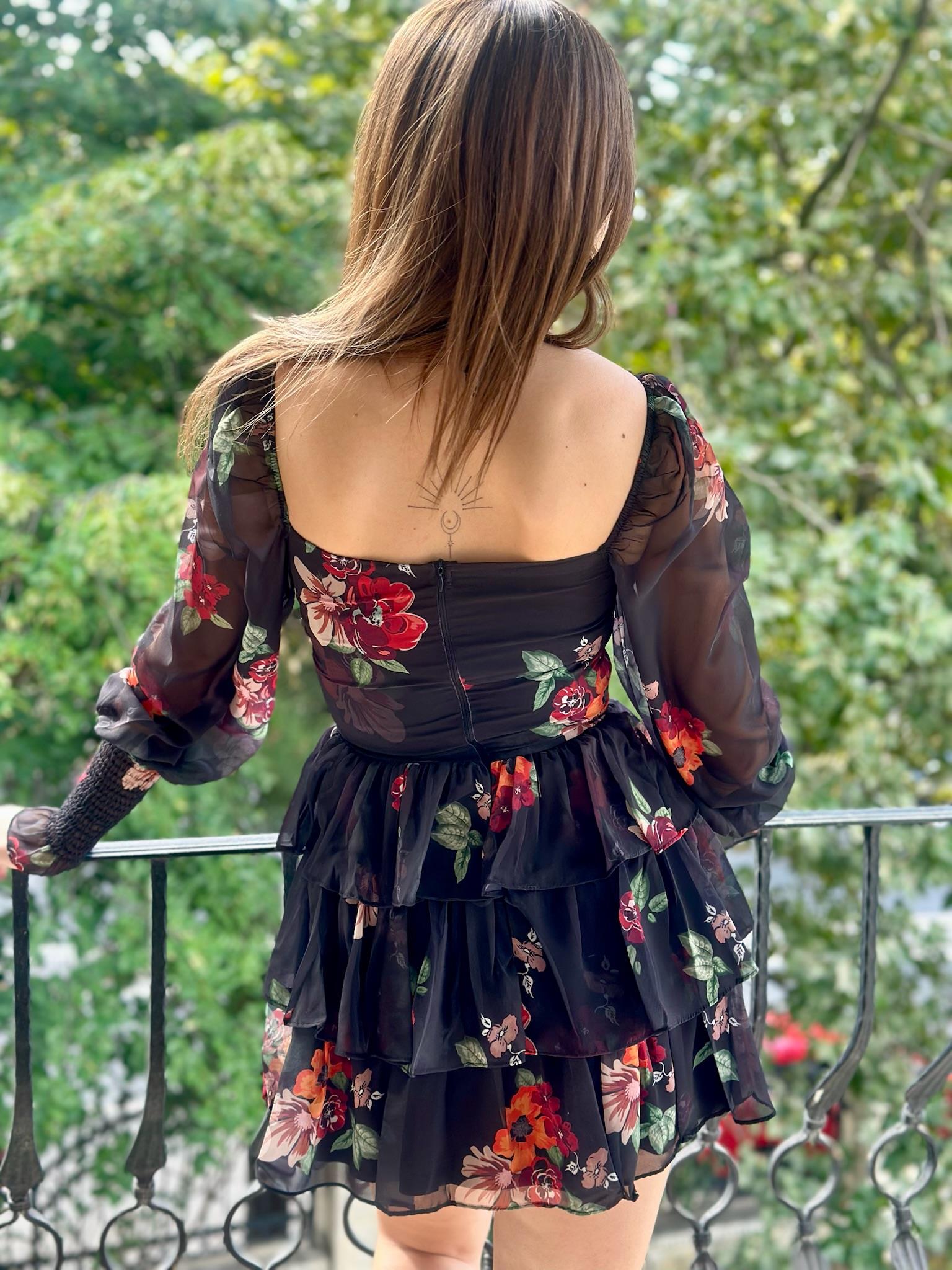 Multi Şifon Kumaş Çiçek Desen Kat Etekli Tasarım Elbise