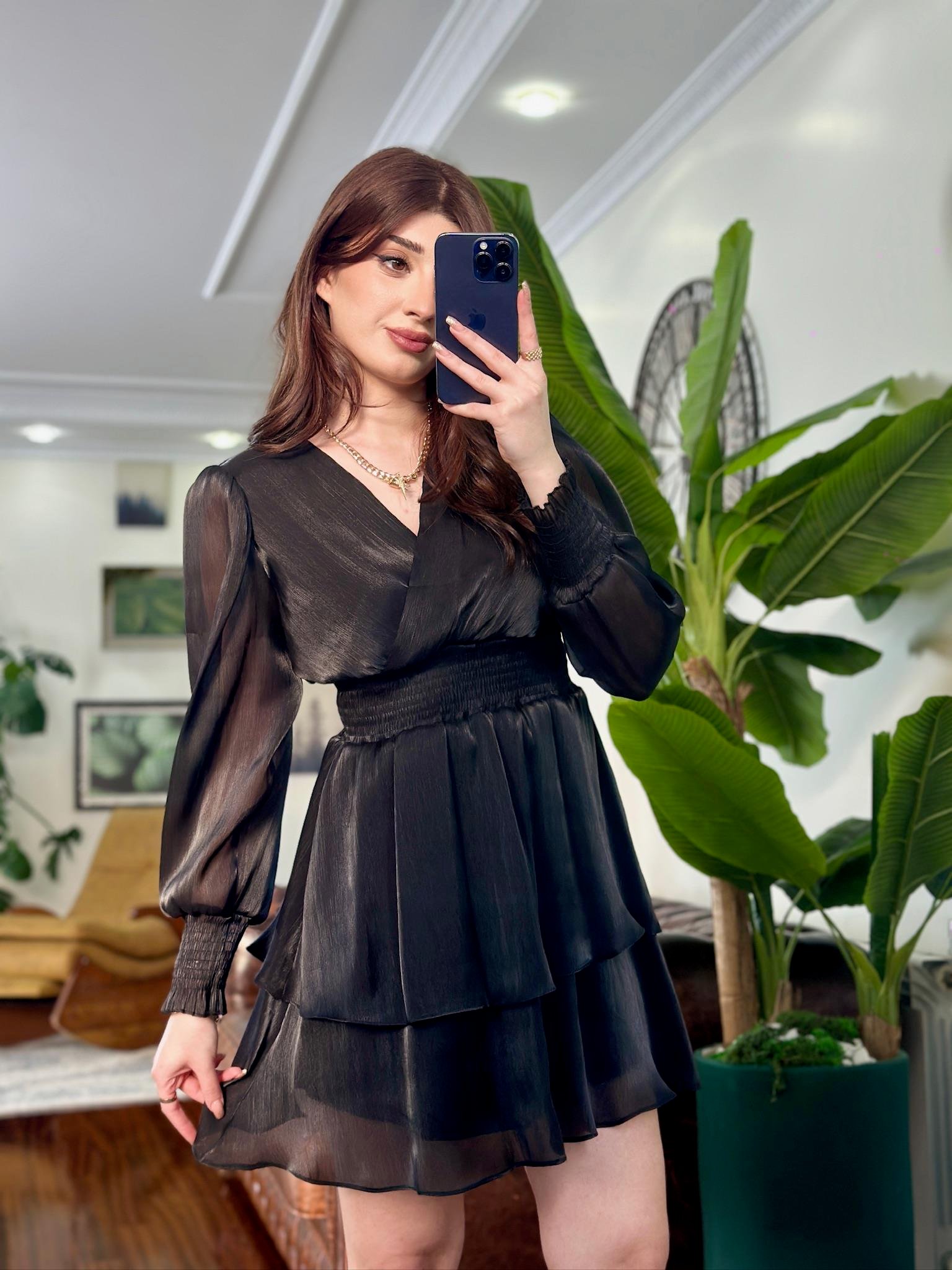 Organze Kumaş Beli Gipeli Kloş Tasarım Elbise Siyah