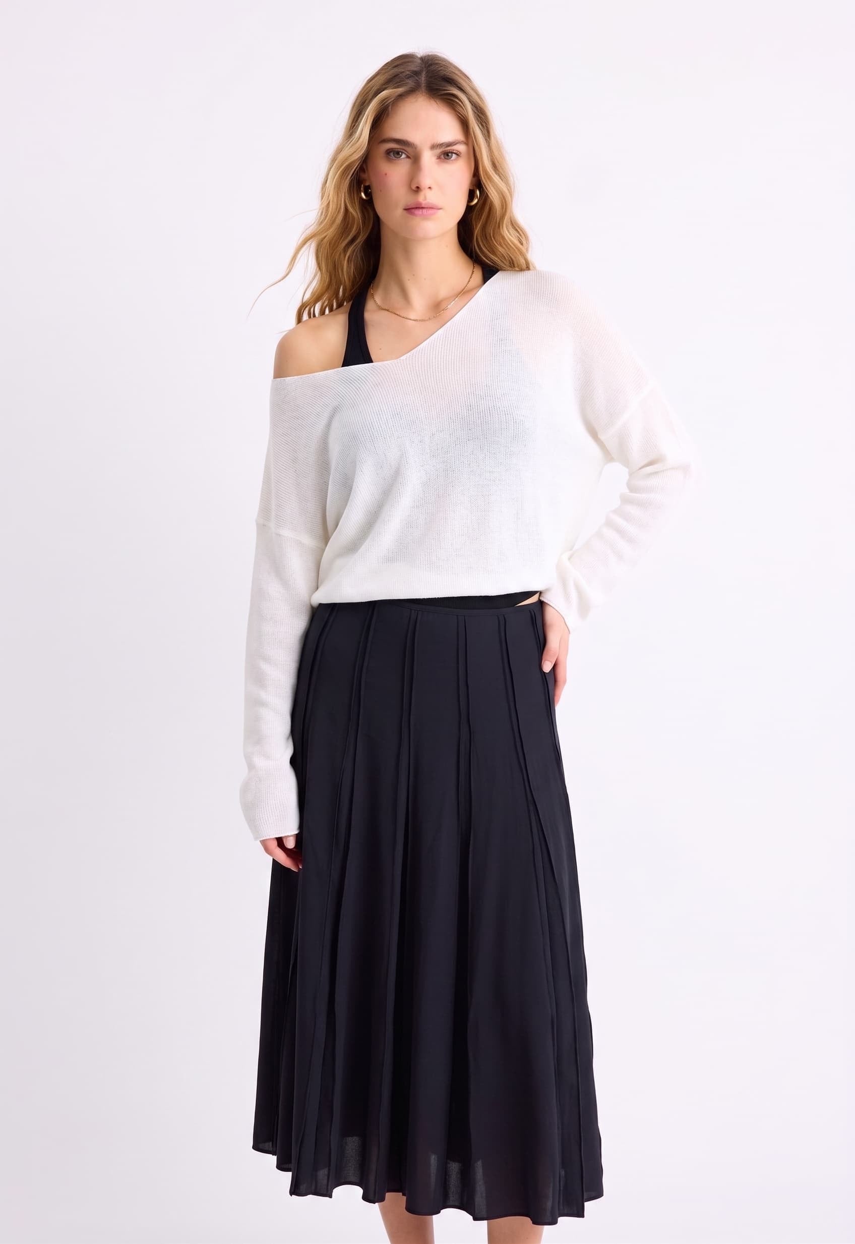 Oversize V Yaka Merserize Triko Beyaz 