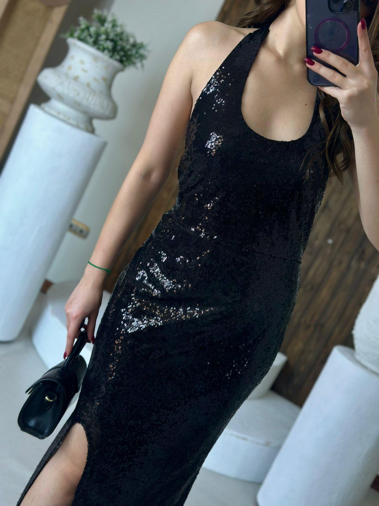 Payet Kumaş Sırt Dekolte ve Yırtmaç Detay Uzun Elbise