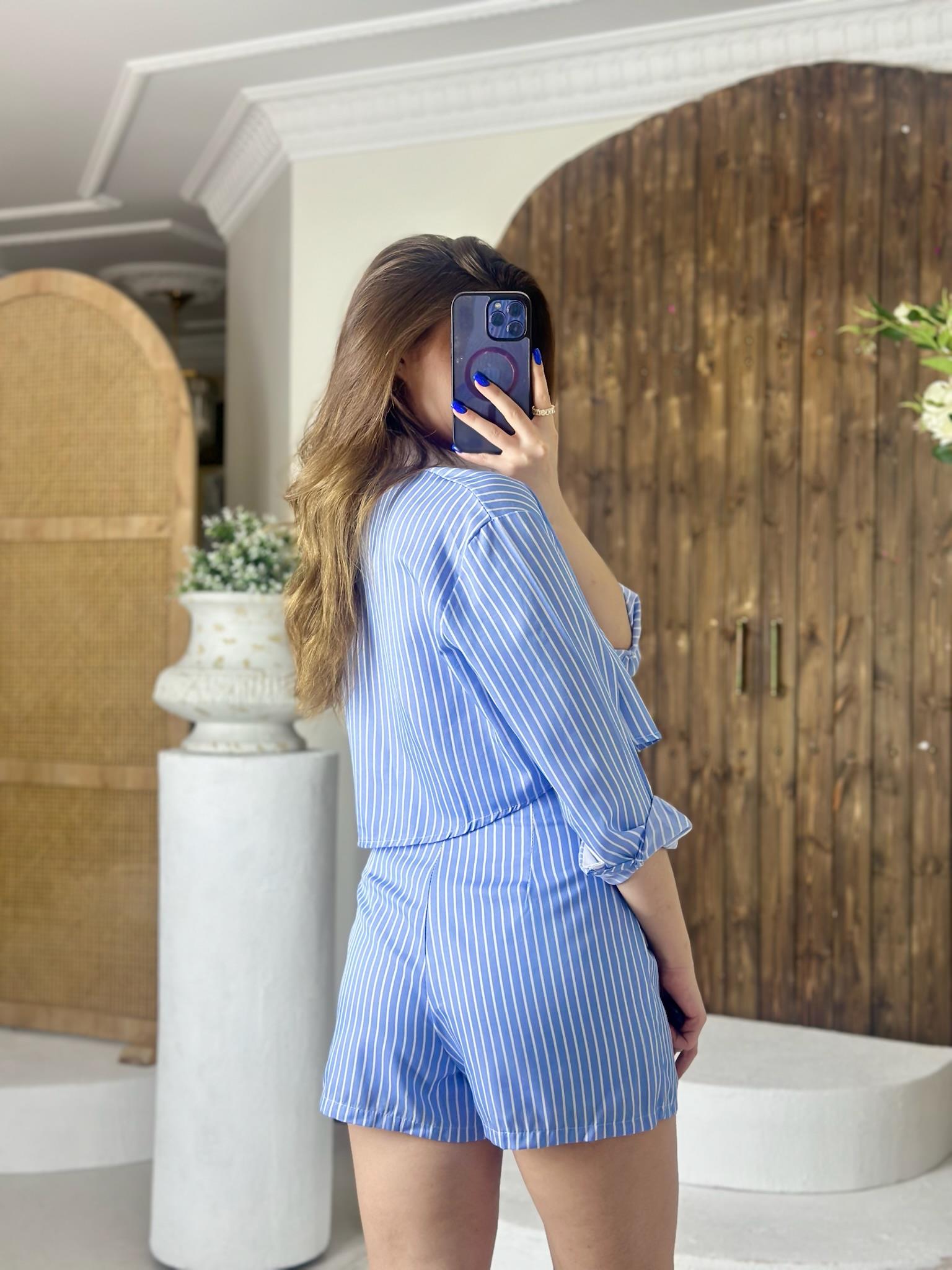 Poplin Kumaş Çizgi Desen Pileli Şort Etek & Crop Gömlek İkili Takım