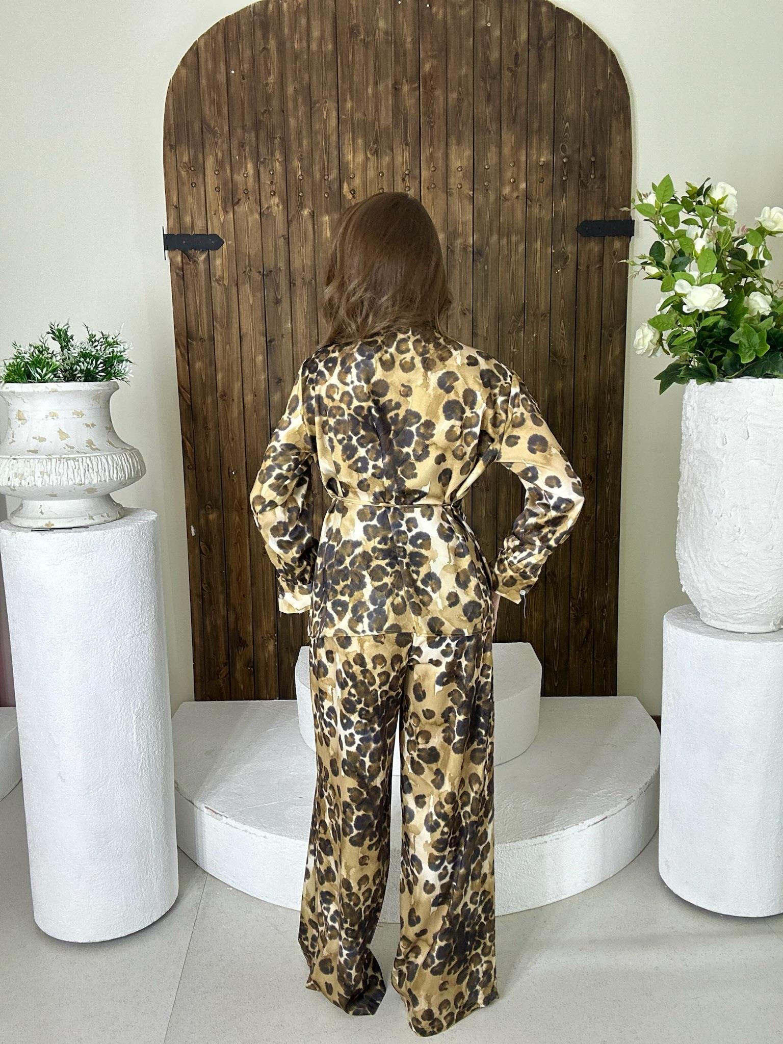 Premium Seri Saten Kumaş Leopar Desen İkili Takım 