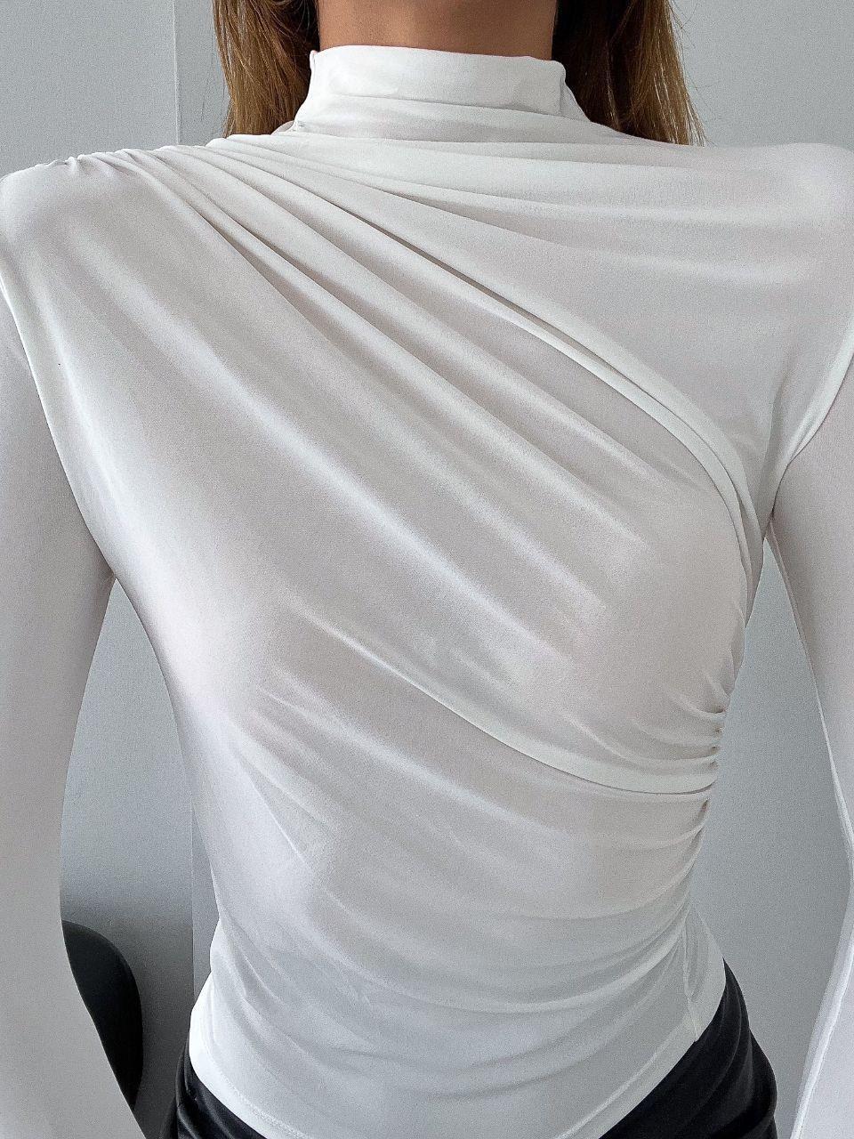 Sandy Kumaş Drapeli Yarım Balıkçı Beyaz Bluz 