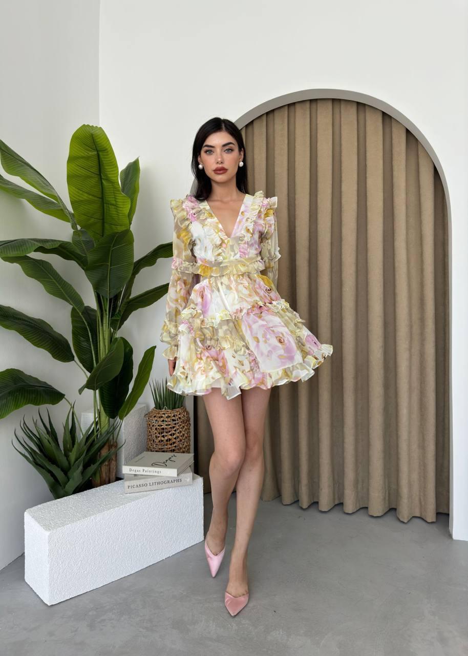 Şifon Kumaş Kat Etekli Fırfırlı Sırt Dekolte Tasarım Elbise Sarı