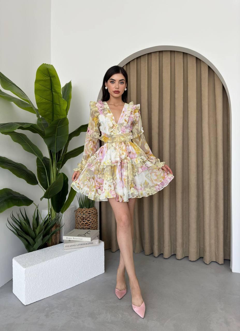 Şifon Kumaş Kat Etekli Fırfırlı Sırt Dekolte Tasarım Elbise Sarı