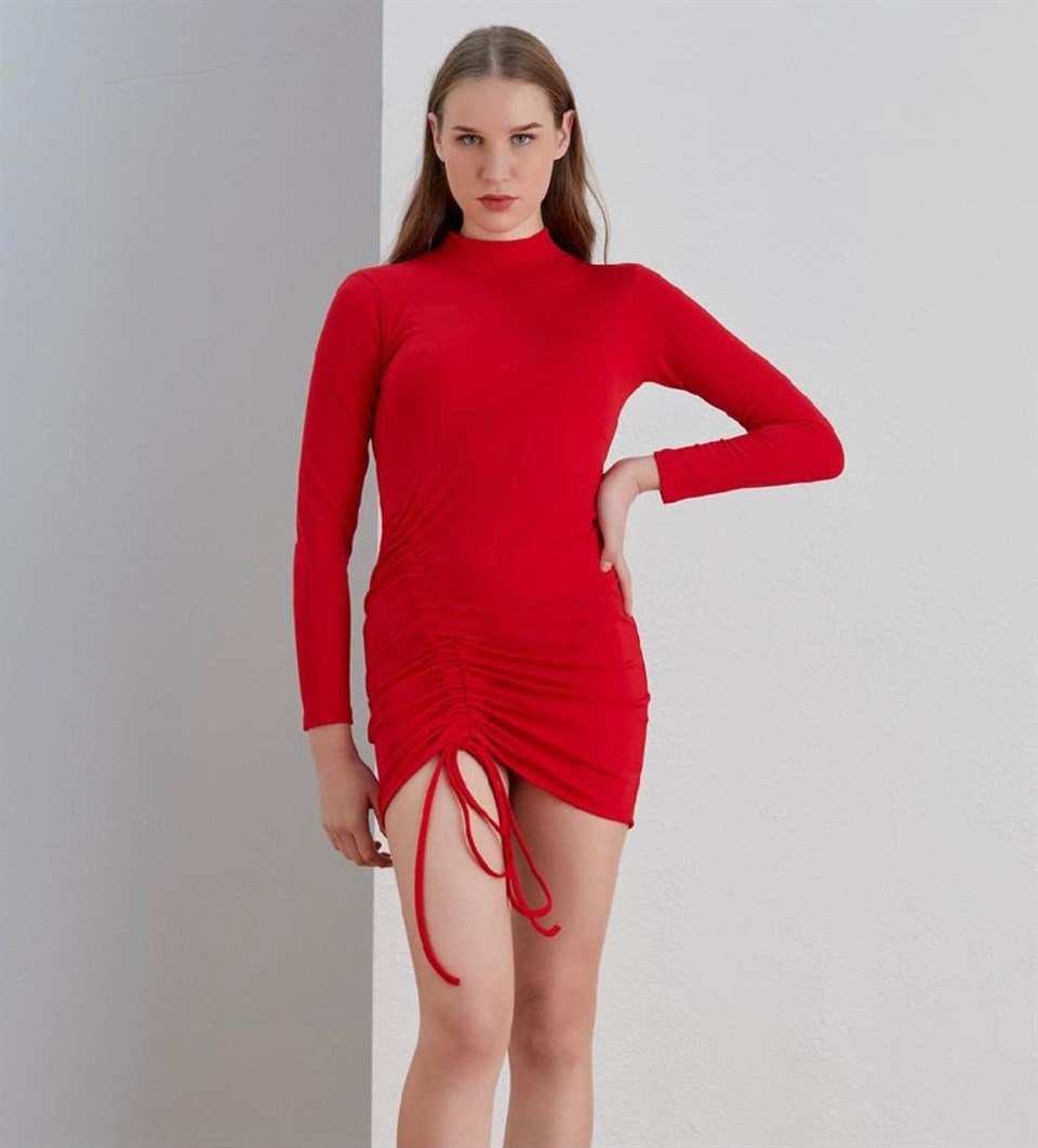 Scuba Crep Kumaş Asansör Büzgülü Yarım Balıkçı Elbise