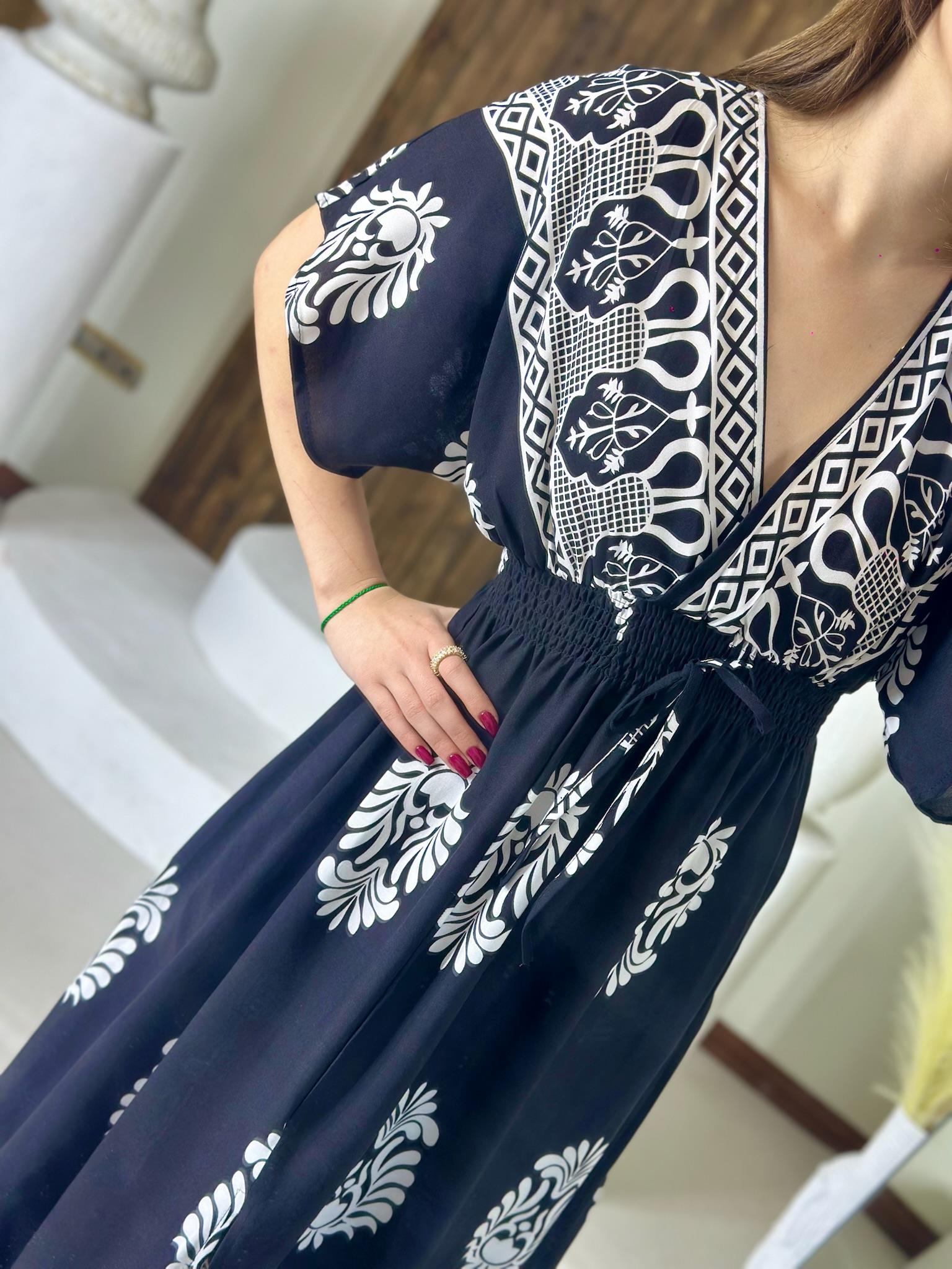 Viskon Kumaş Şal Desen Beli Gipeli Uzun Elbise