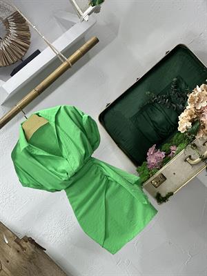 Ağaç Kabuğu Kumaş Gömlek Yaka Bağlama Detaylı Yeşil Elbisemiz