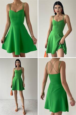 Askı Detaylı Sırt Çapraz Renkli Kloş Atlas Elbise 