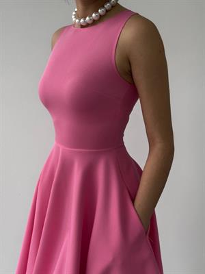 Atlas Kumaş Cepli Kloş Tasarım Elbise Pembe