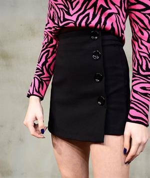 Atlas Kumaş Düğme Detay Şort Etek 