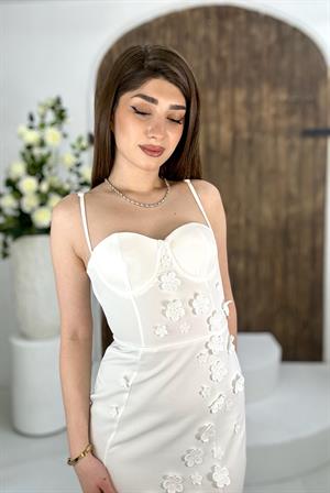 Atlas Kumaş Gloplu Çiçek Detay Uzun Tasarım Elbise Beyaz