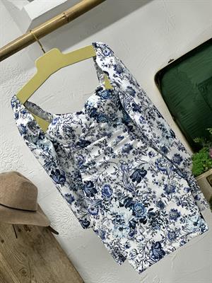 Atlas Kumaş Kalp Yaka Balon Kol Tasarım Elbise