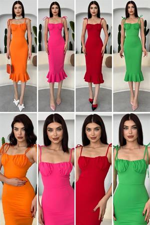 Atlas Kumaş Omuzlar Bağlama Askılı Balık Form Elbise