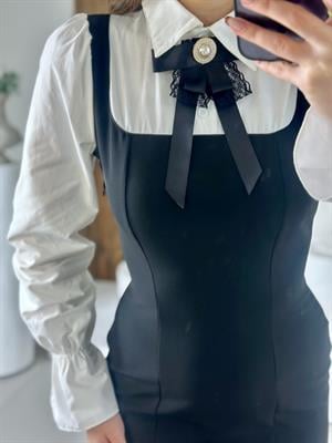 Atlas Kumaş Poplin Detaylı Broşlu Tasarım Elbisemiz