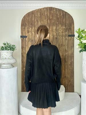 Balıkçı Yaka Triko Plise Görünümlü Etek İkili Siyah Triko Takım