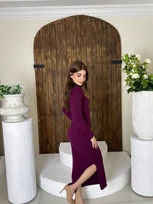 Burgu Kumaş Boyun Detay Kare Yaka Yan Yırtmaçlı Elbise Mürdüm