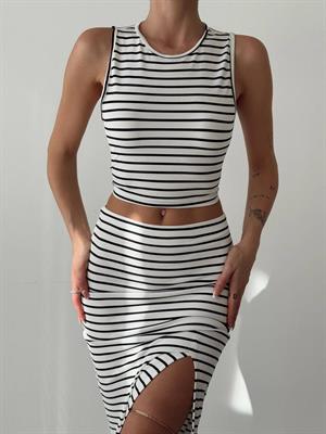 Burgu Kumaş Çizgi Desen Crop Kalem Etek İkili Takım  Beyaz