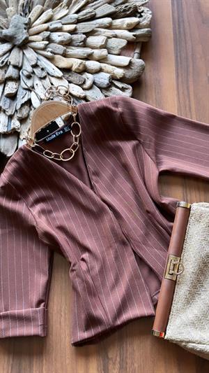 Crep Dokuma Kumaş Çizgi Desen Fakir Kol Ceket